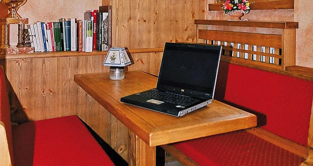 Hotel Costanza Mountain Holiday Livigno Italy